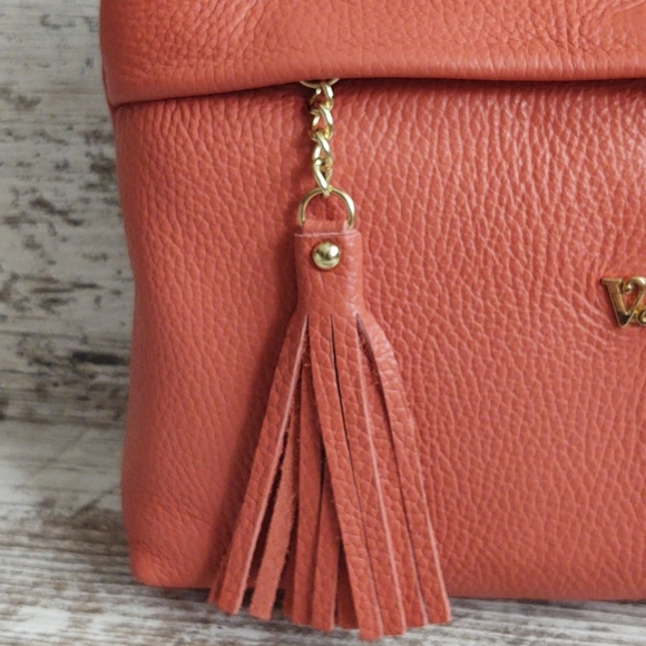 🟧NWT Valentina Coral Leather Crossbody - Picture 3 of 13
